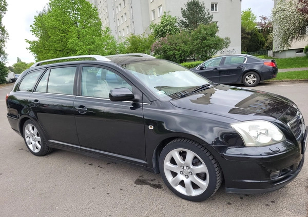 Toyota Avensis cena 14900 przebieg: 327000, rok produkcji 2006 z Warszawa małe 211